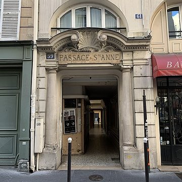 Passage Choiseul et passage Sainte-Anne