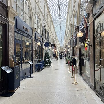 Passage Choiseul et passage Sainte-Anne