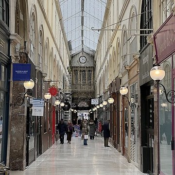 Passage Choiseul et passage Sainte-Anne