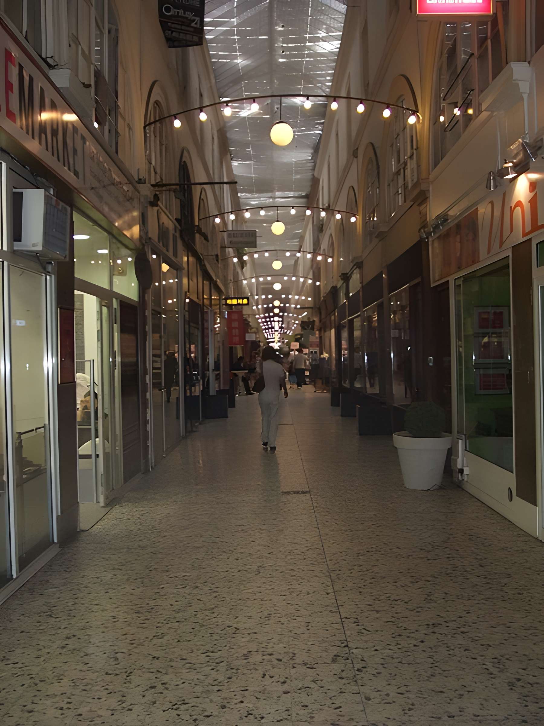 Passage Choiseul et passage Sainte-Anne