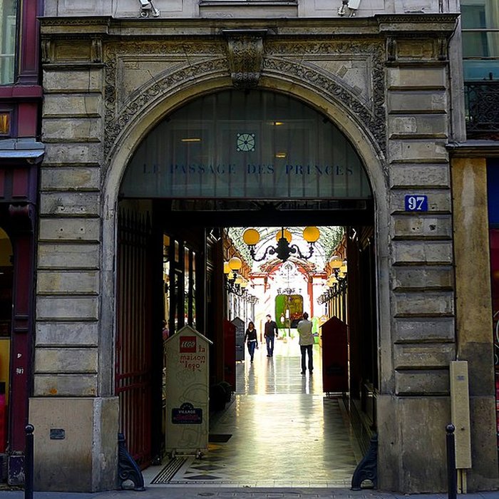 Photo de Passage des Princes n 7 à 17, 23, 25