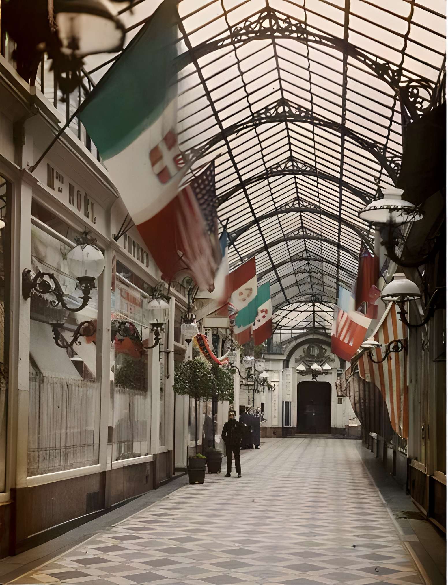 Passage des Princes (n° 7 à 17, 23, 25)