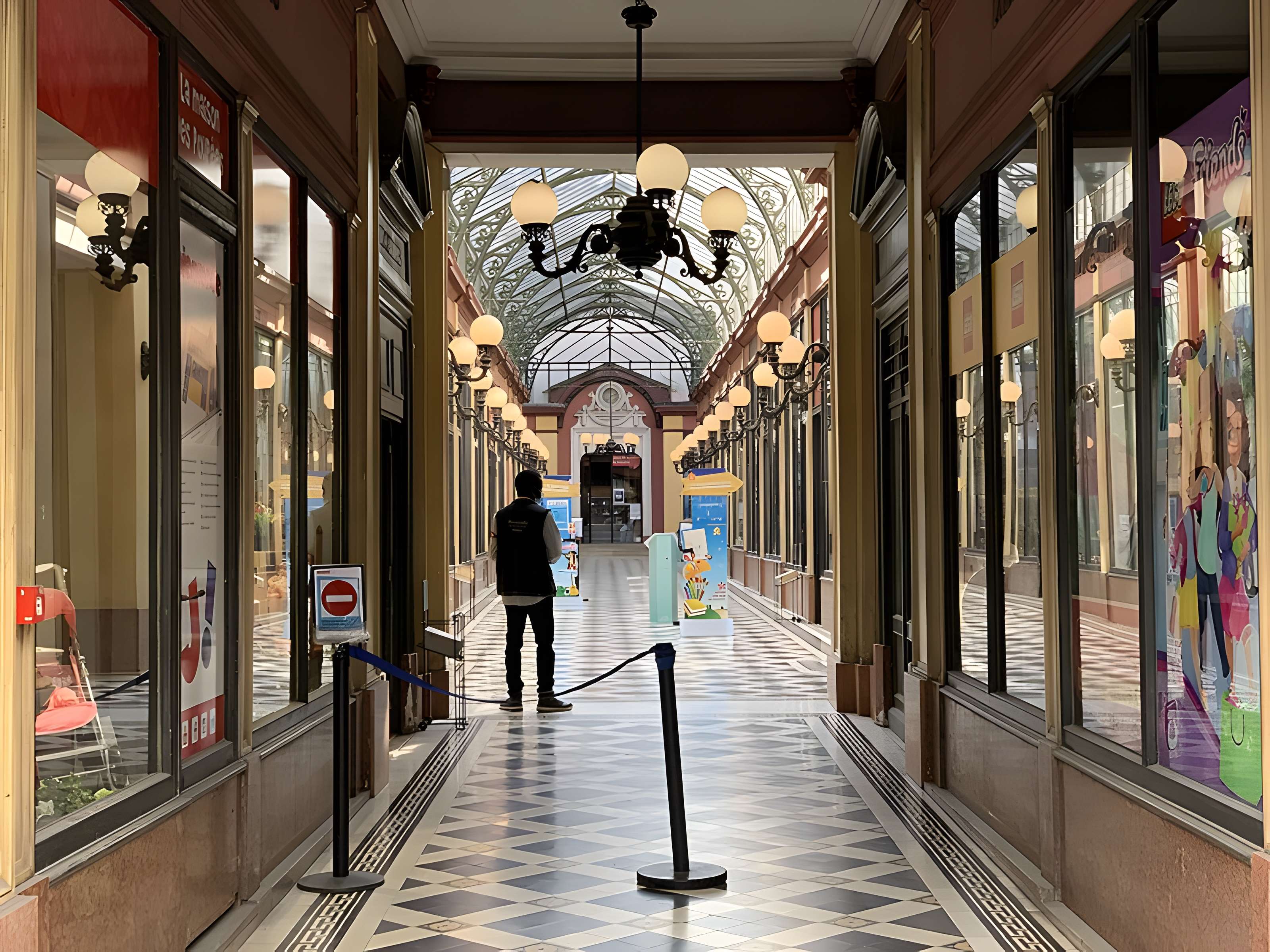 Passage des Princes (n° 7 à 17, 23, 25)