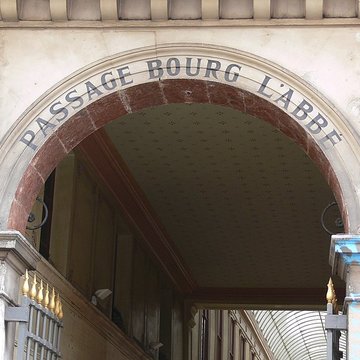 Passage du Bourg-lAbbé - Paris 2ème