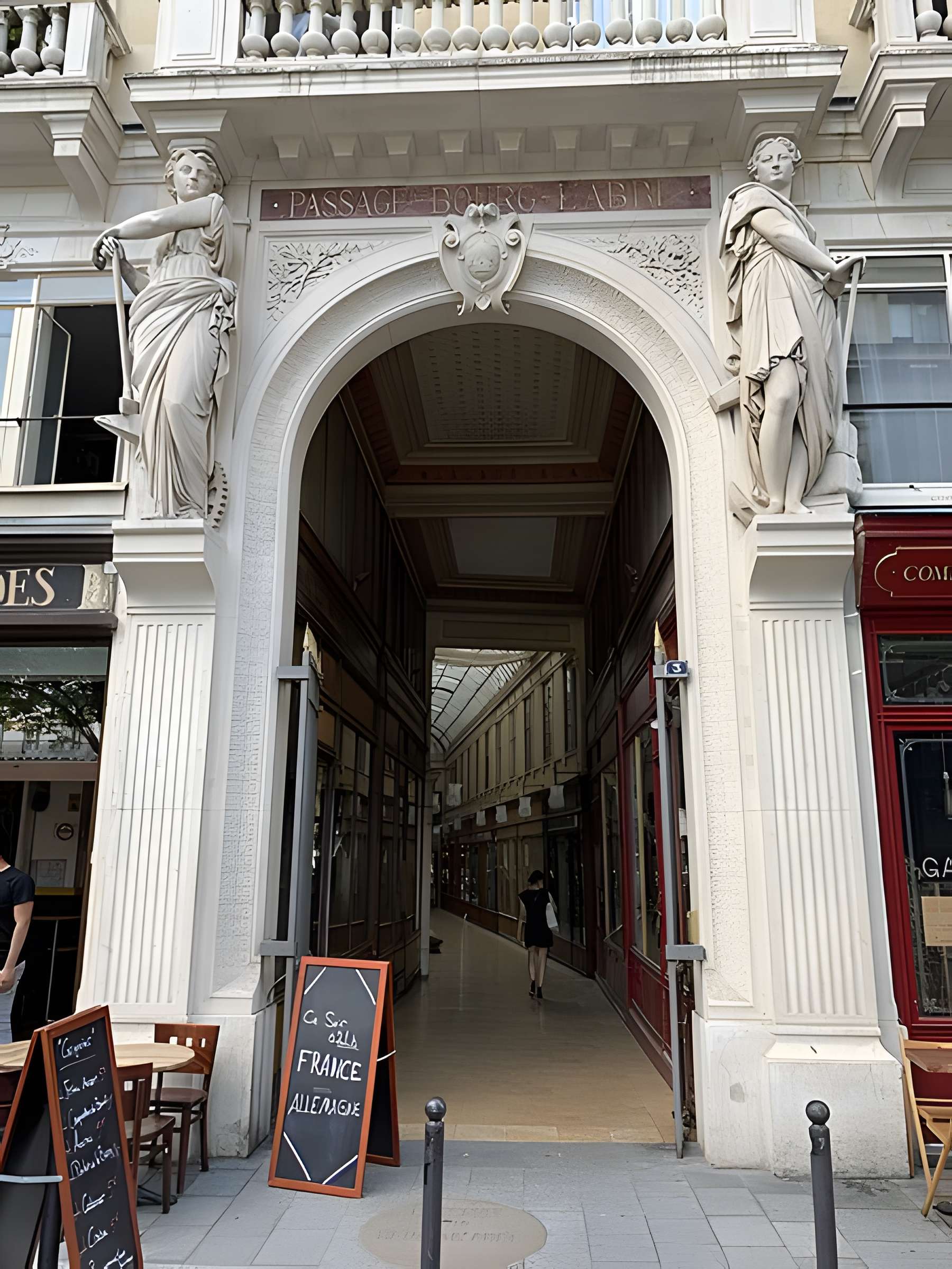 Passage du Bourg-l'Abbé - Paris 2ème