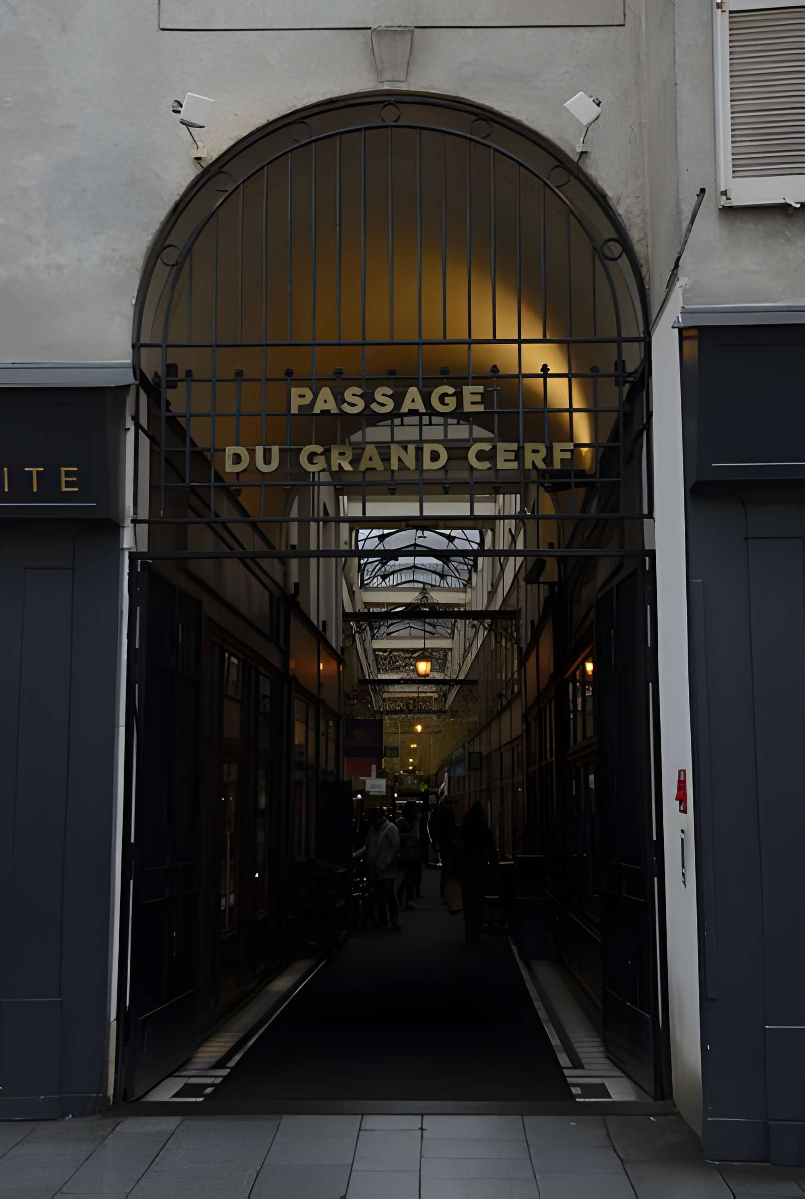 Passage du Grand-Cerf (n° 1 à 59 et n° 2 à 58)