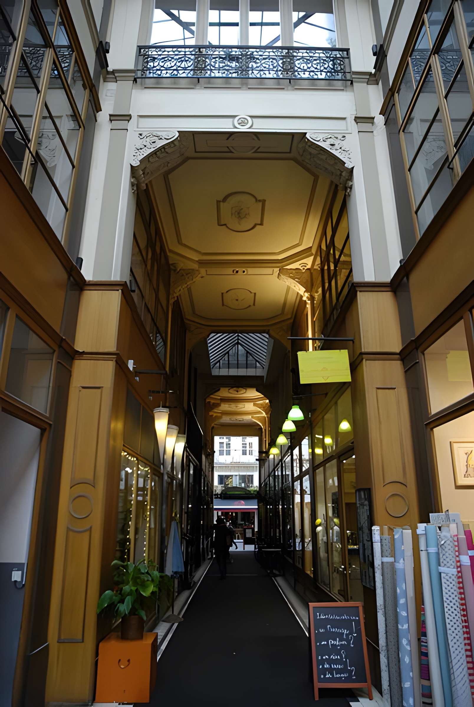 Passage du Grand-Cerf (n° 1 à 59 et n° 2 à 58)