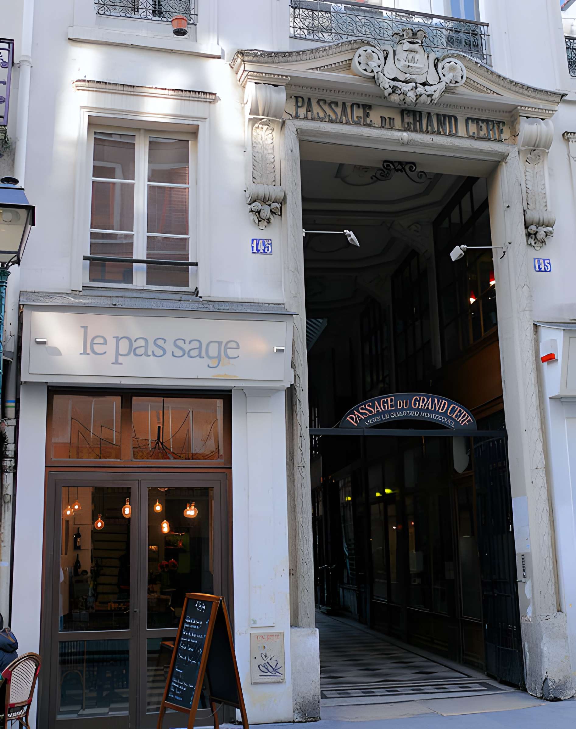 Passage du Grand-Cerf (n° 1 à 59 et n° 2 à 58)