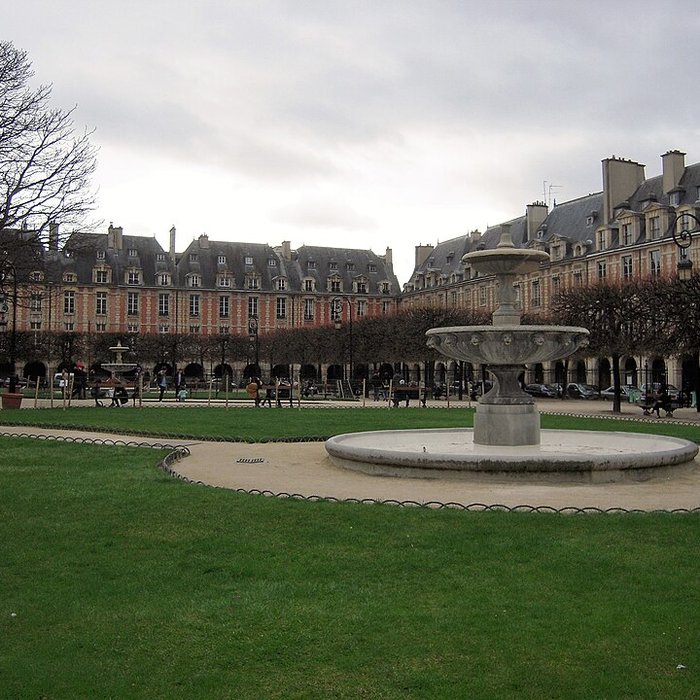 Photo de Place des Vosges à Paris