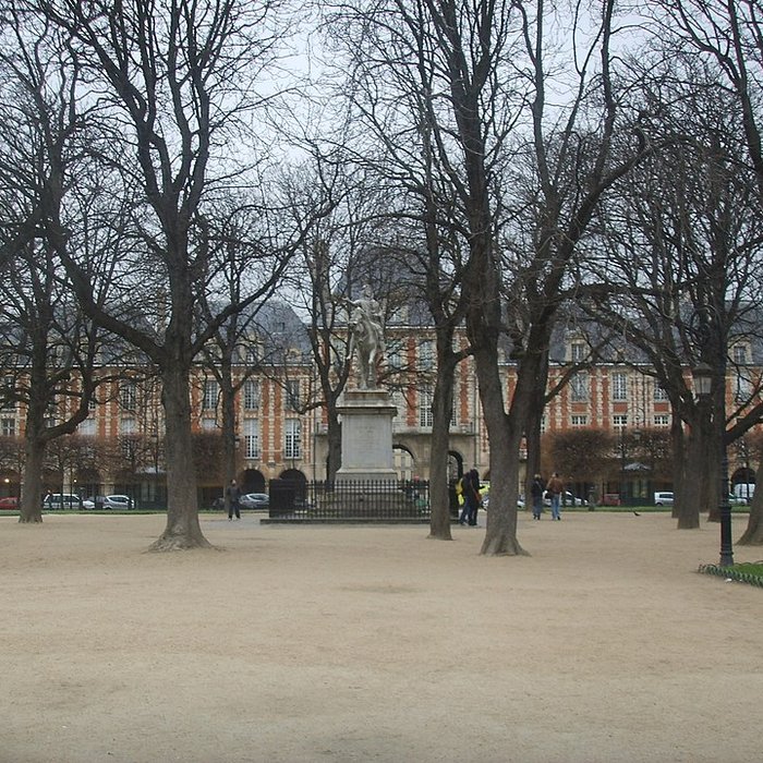 Photo de Place des Vosges à Paris