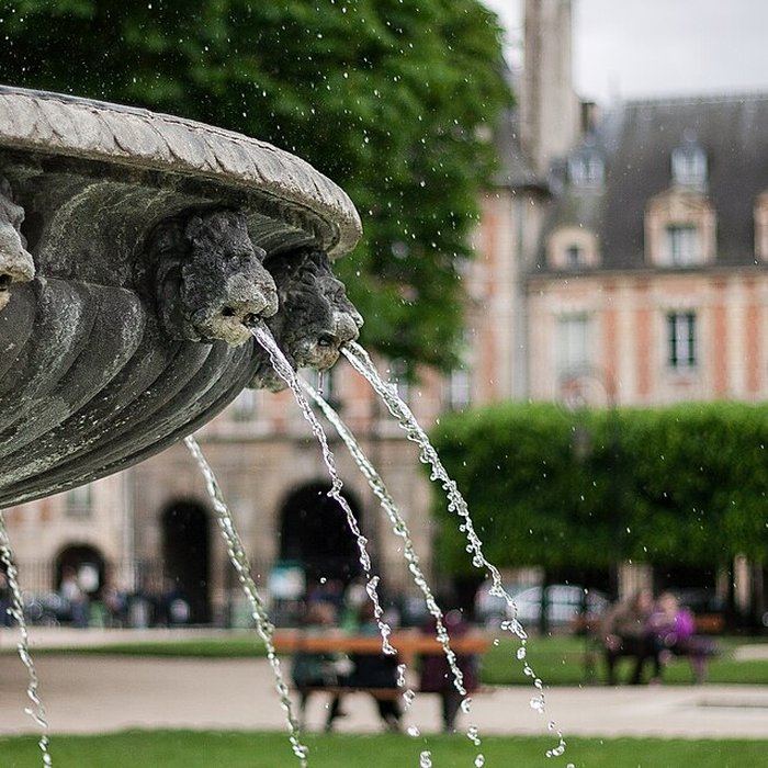 Photo de Place des Vosges à Paris