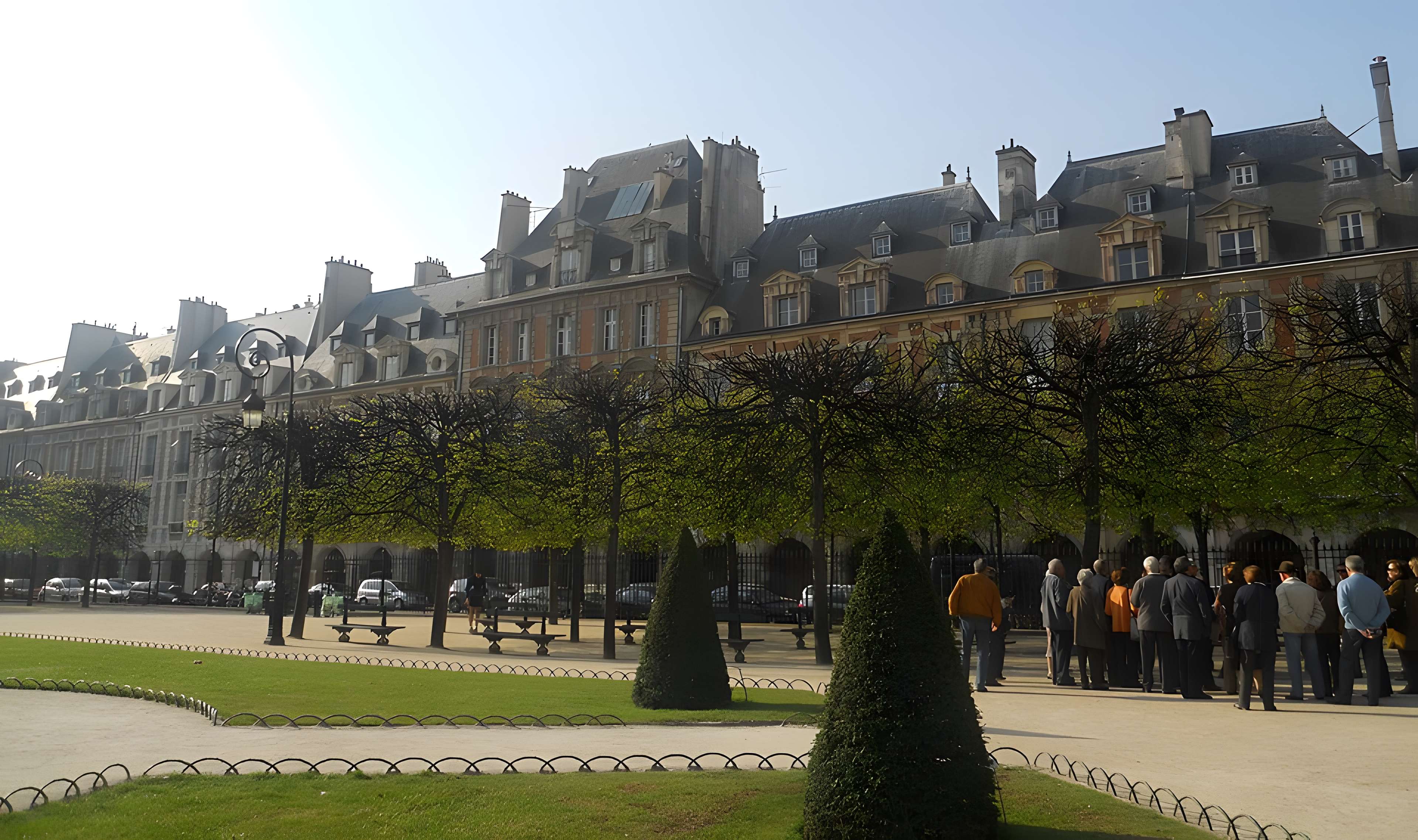 Place des Vosges à Paris
