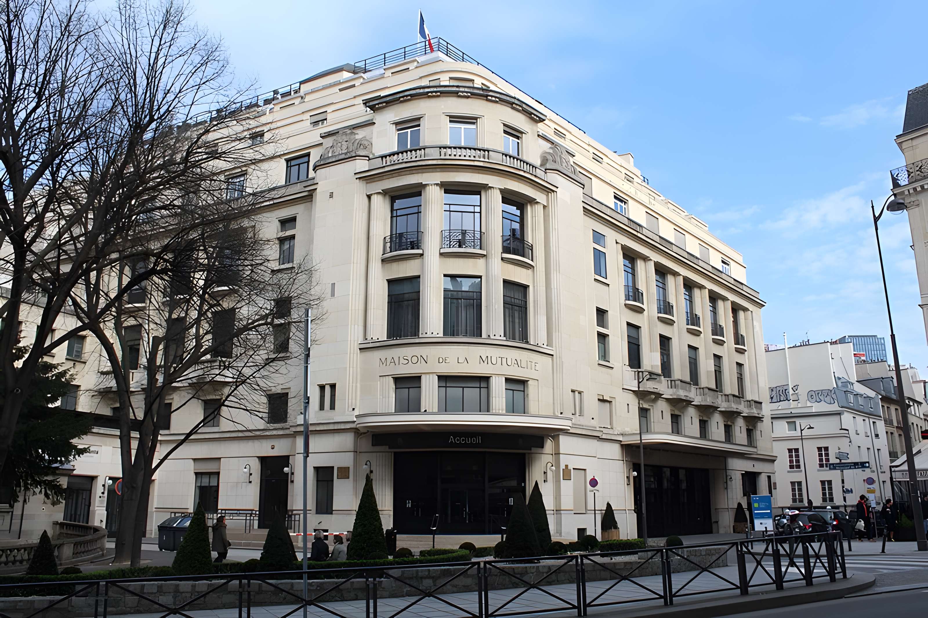 Maison de la Mutualité ou Palais de la Mutualité