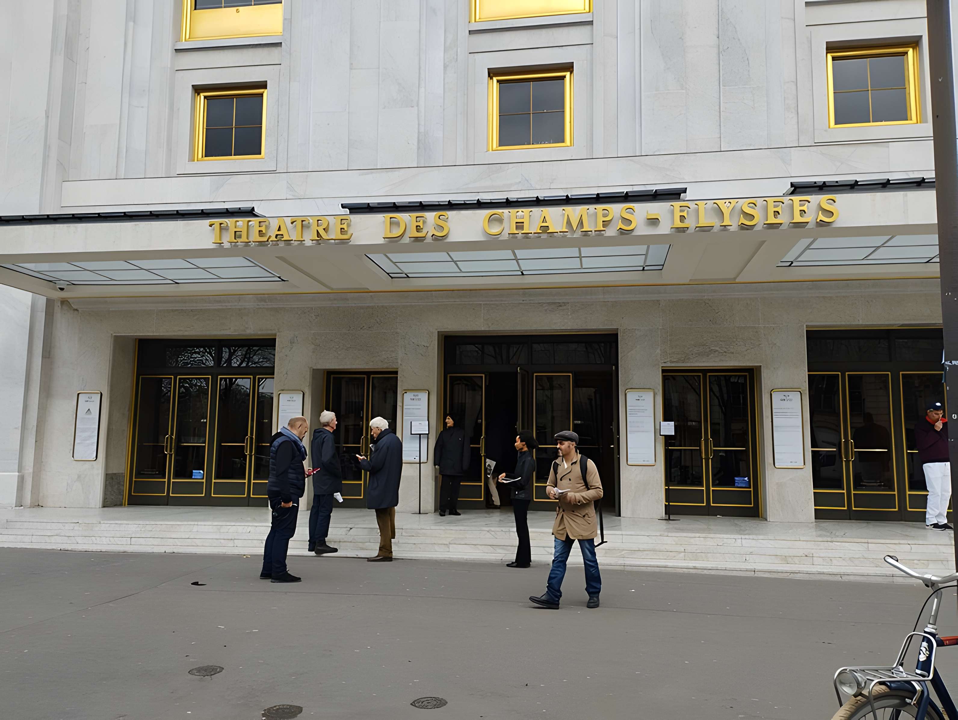 Théâtre des Champs-Élysées à Paris