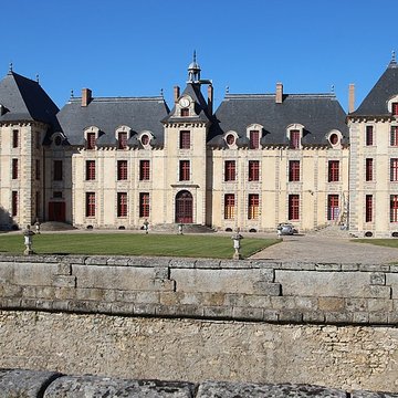 Château de Mesnil-Voisin