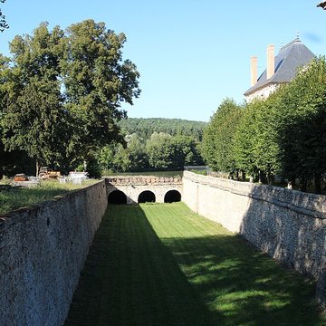 Château de Mesnil-Voisin