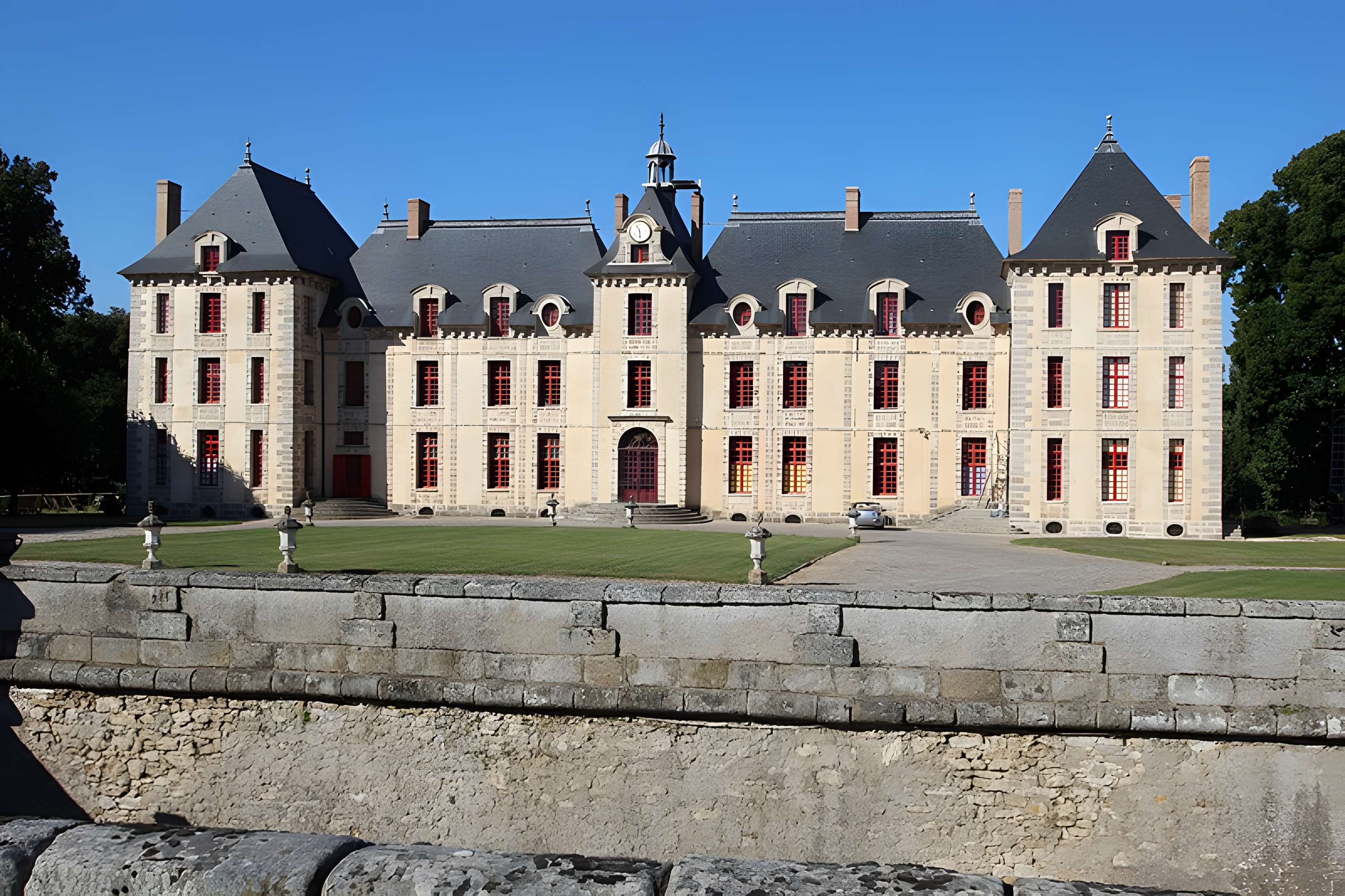 Château de Mesnil-Voisin