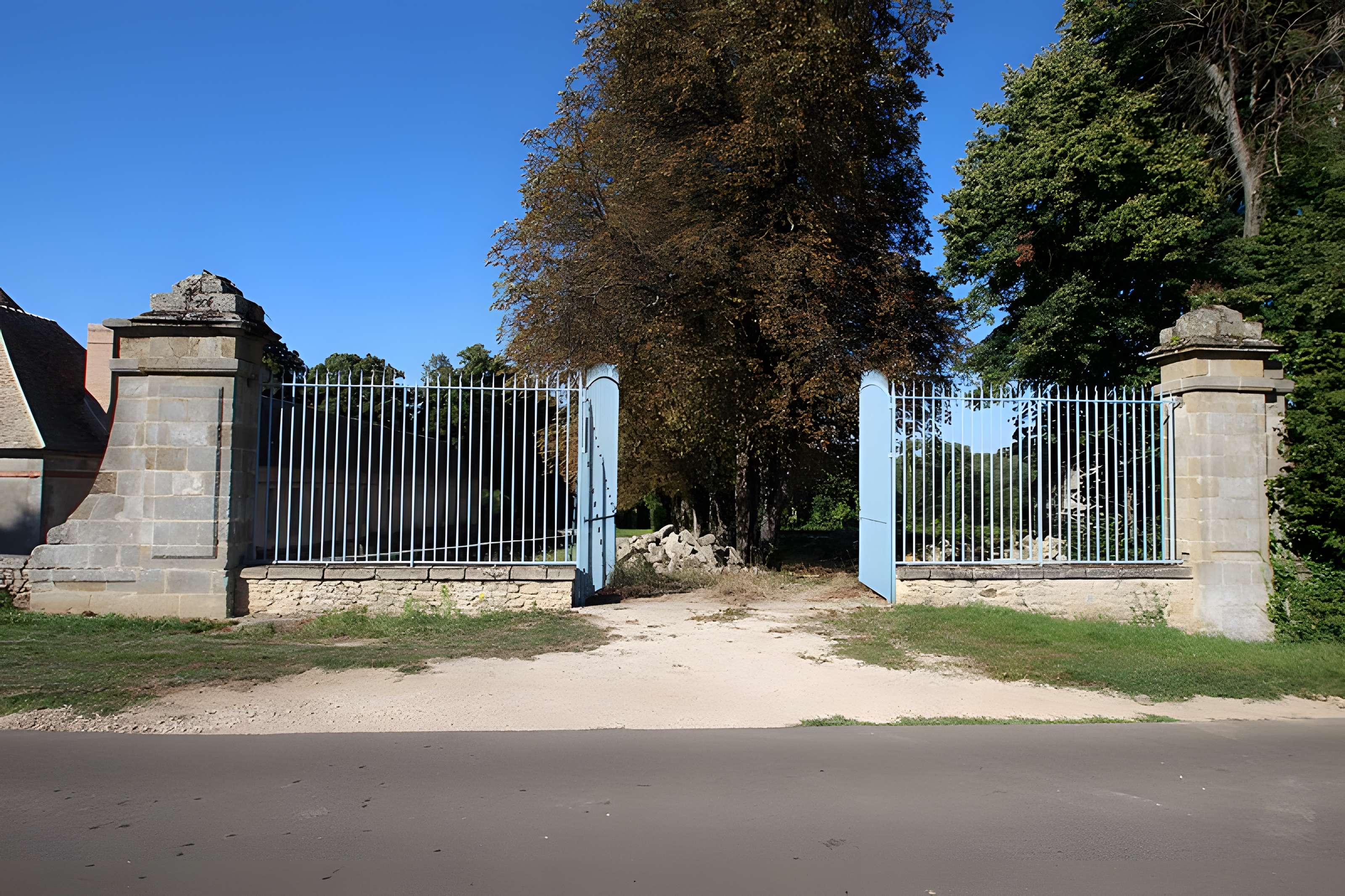 Château de Mesnil-Voisin