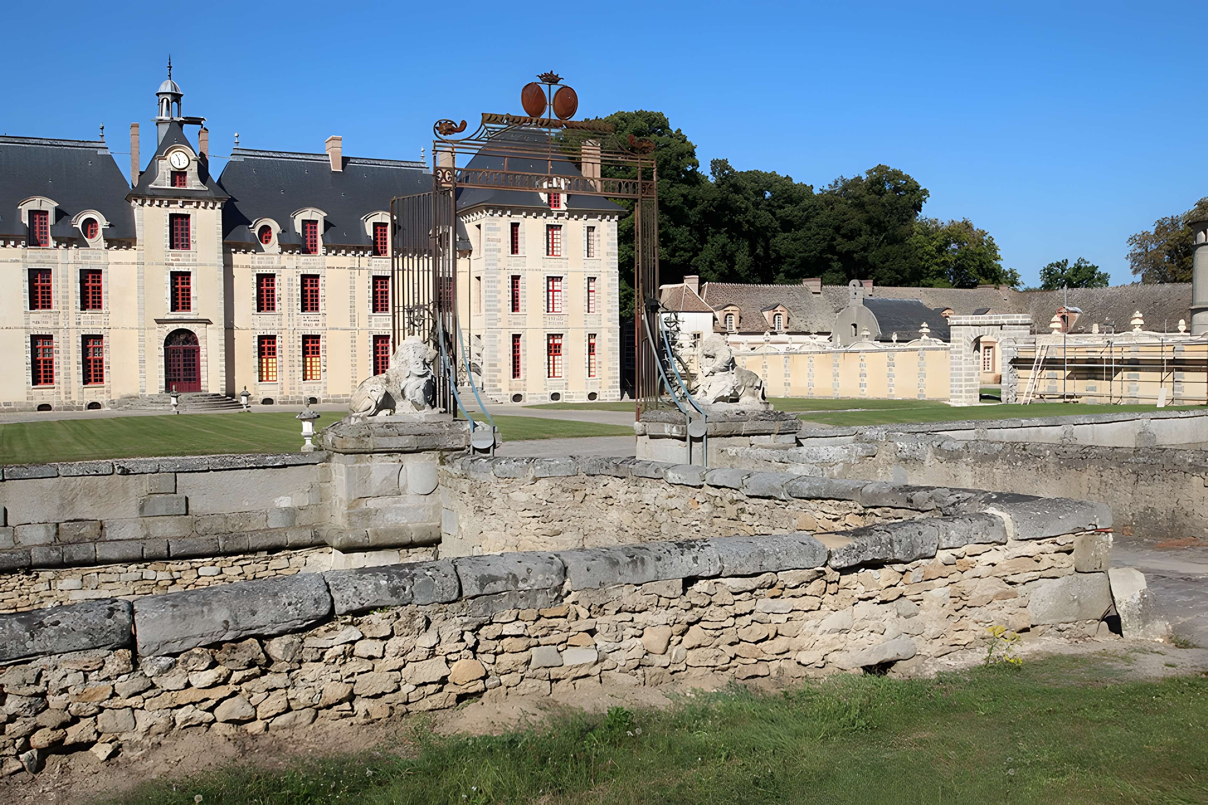 Château de Mesnil-Voisin