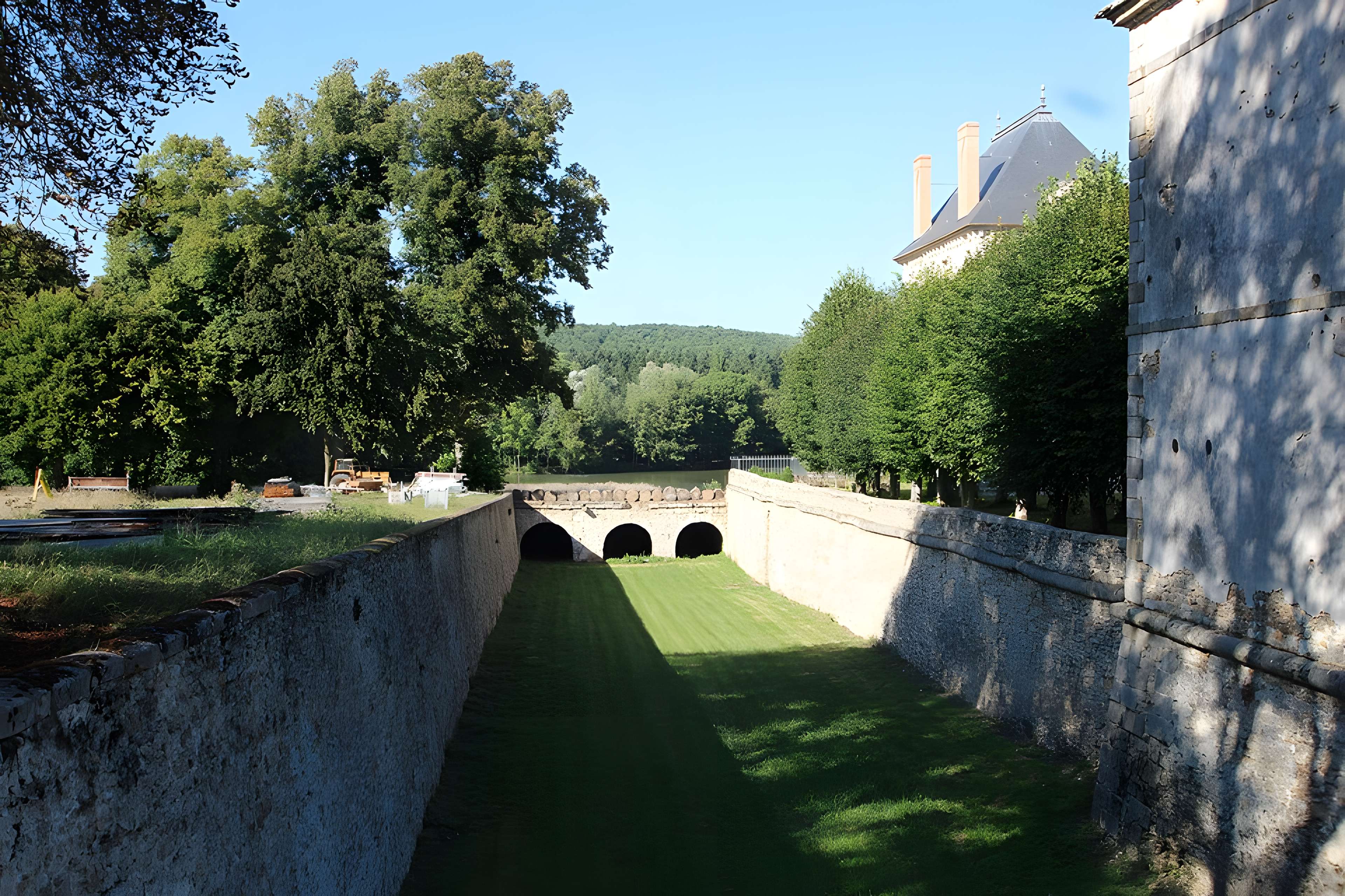 Château de Mesnil-Voisin