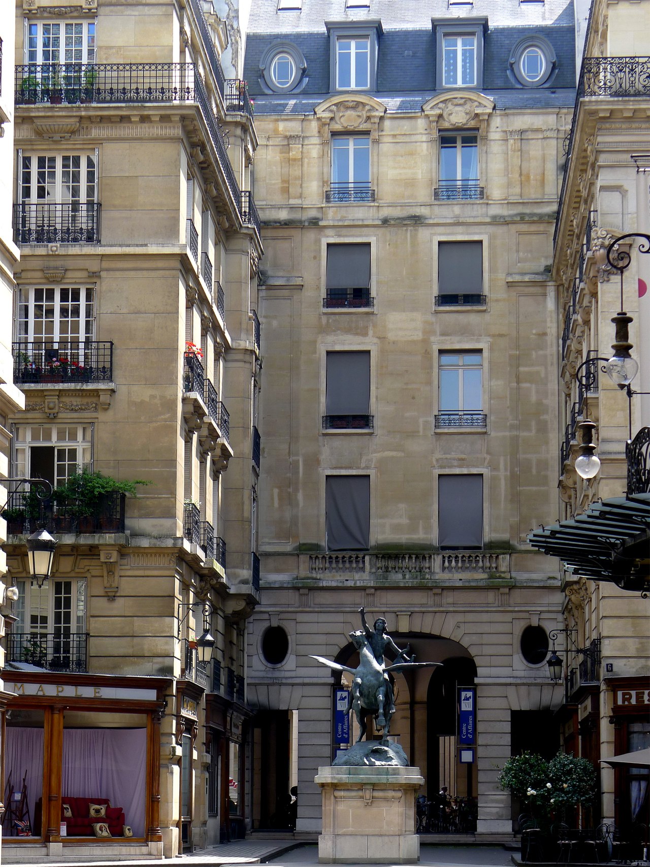 Square de l'Opéra-Louis-Jouvet - Paris 9ème