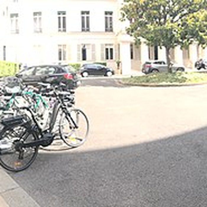 Photo de Square dOrléans ou Cité des Trois-Frères