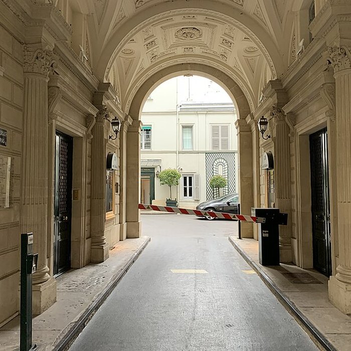 Photo de Square dOrléans ou Cité des Trois-Frères