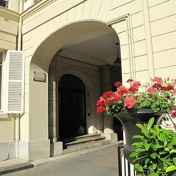 Square dOrléans ou Cité des Trois-Frères