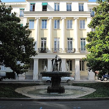 Square dOrléans ou Cité des Trois-Frères