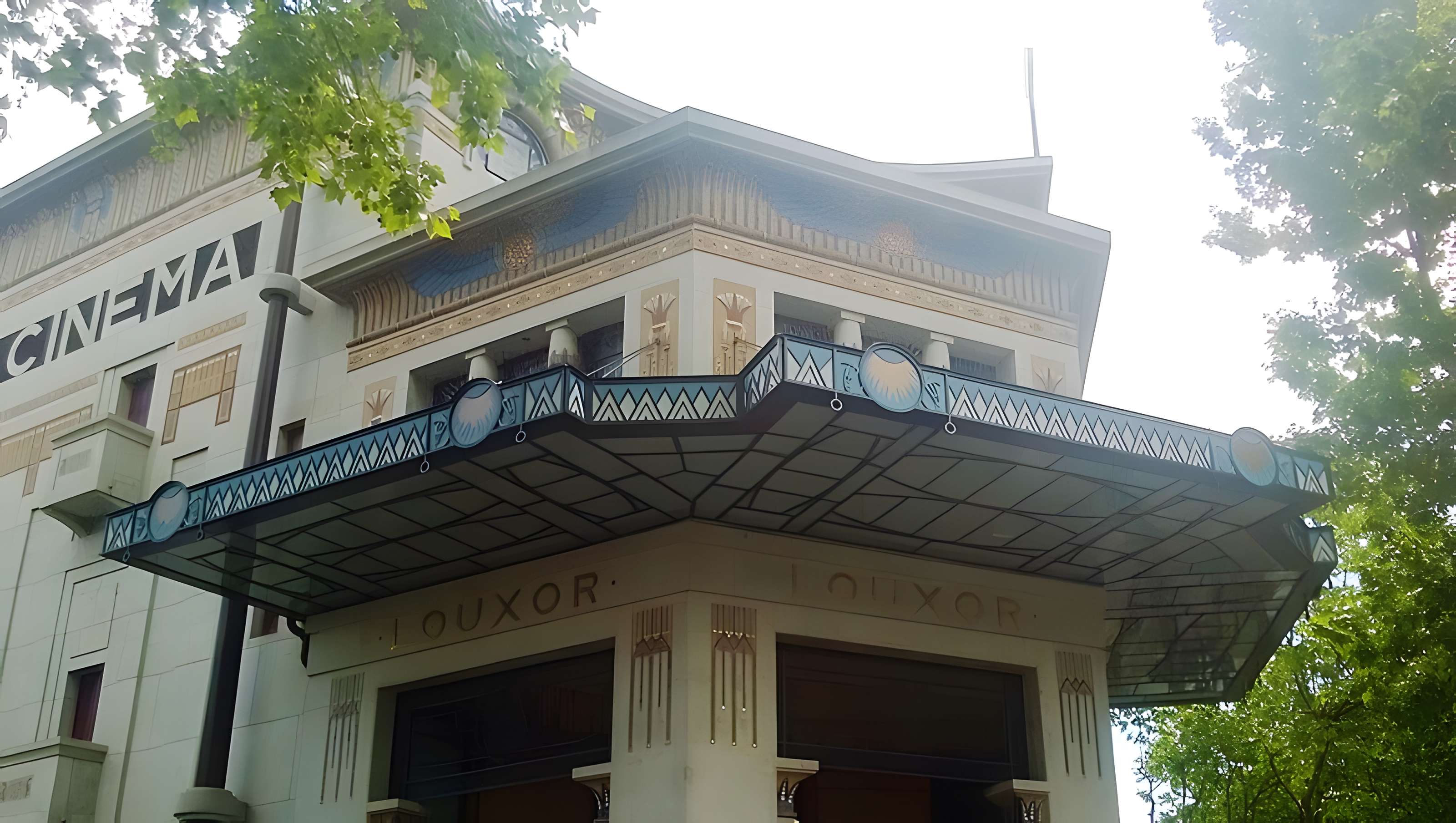 Le Louxor - Paris 10ème