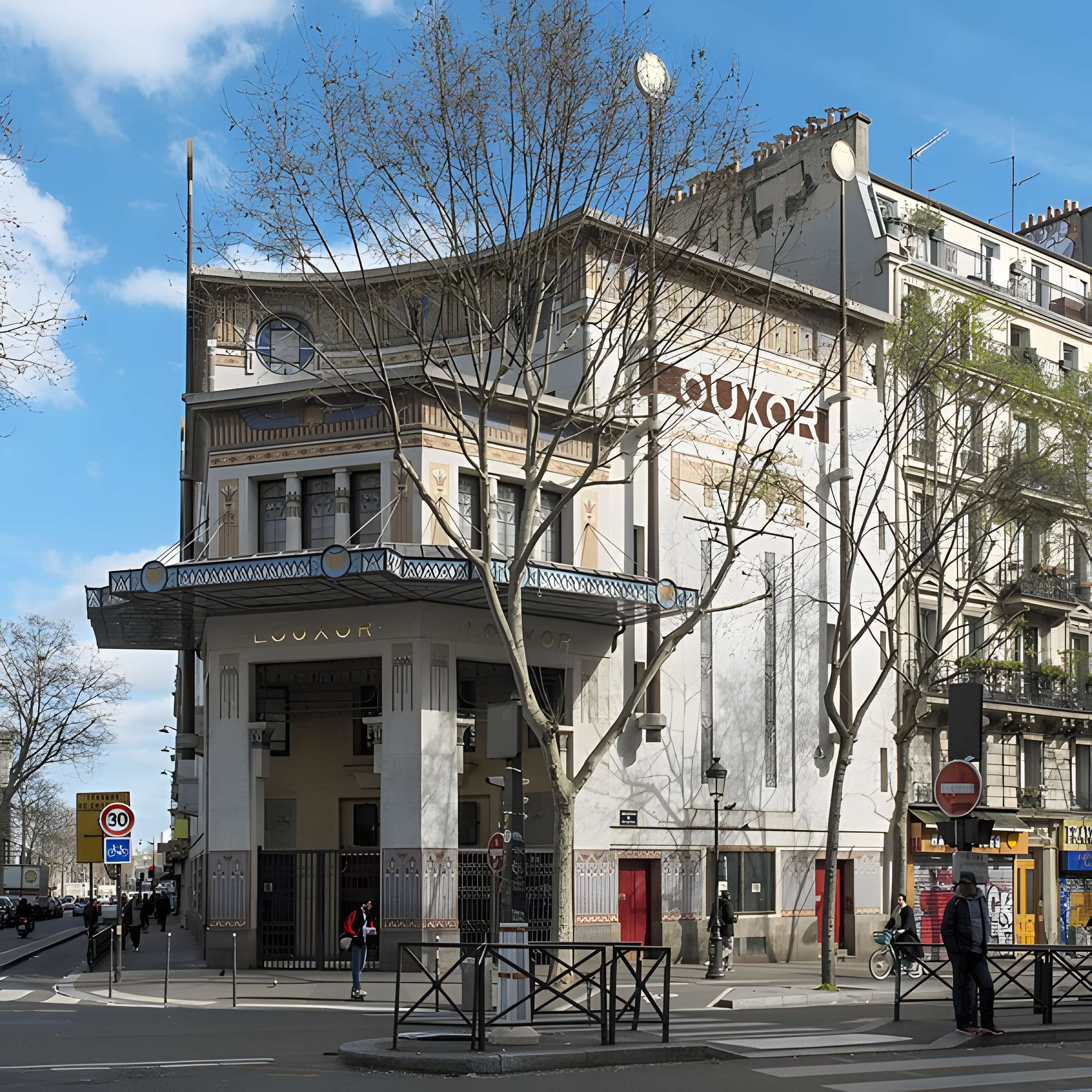 Le Louxor - Paris 10ème