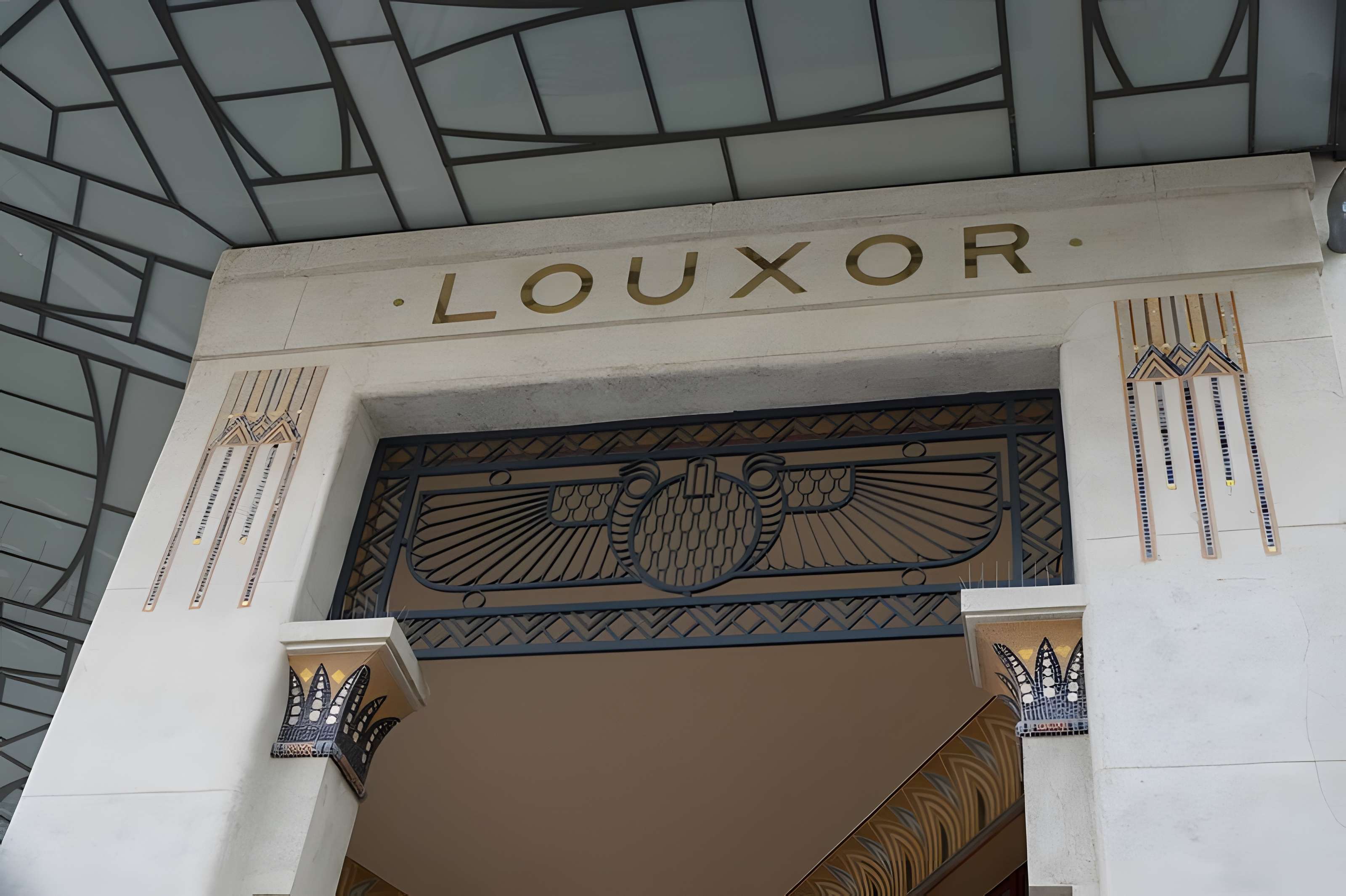 Le Louxor - Paris 10ème