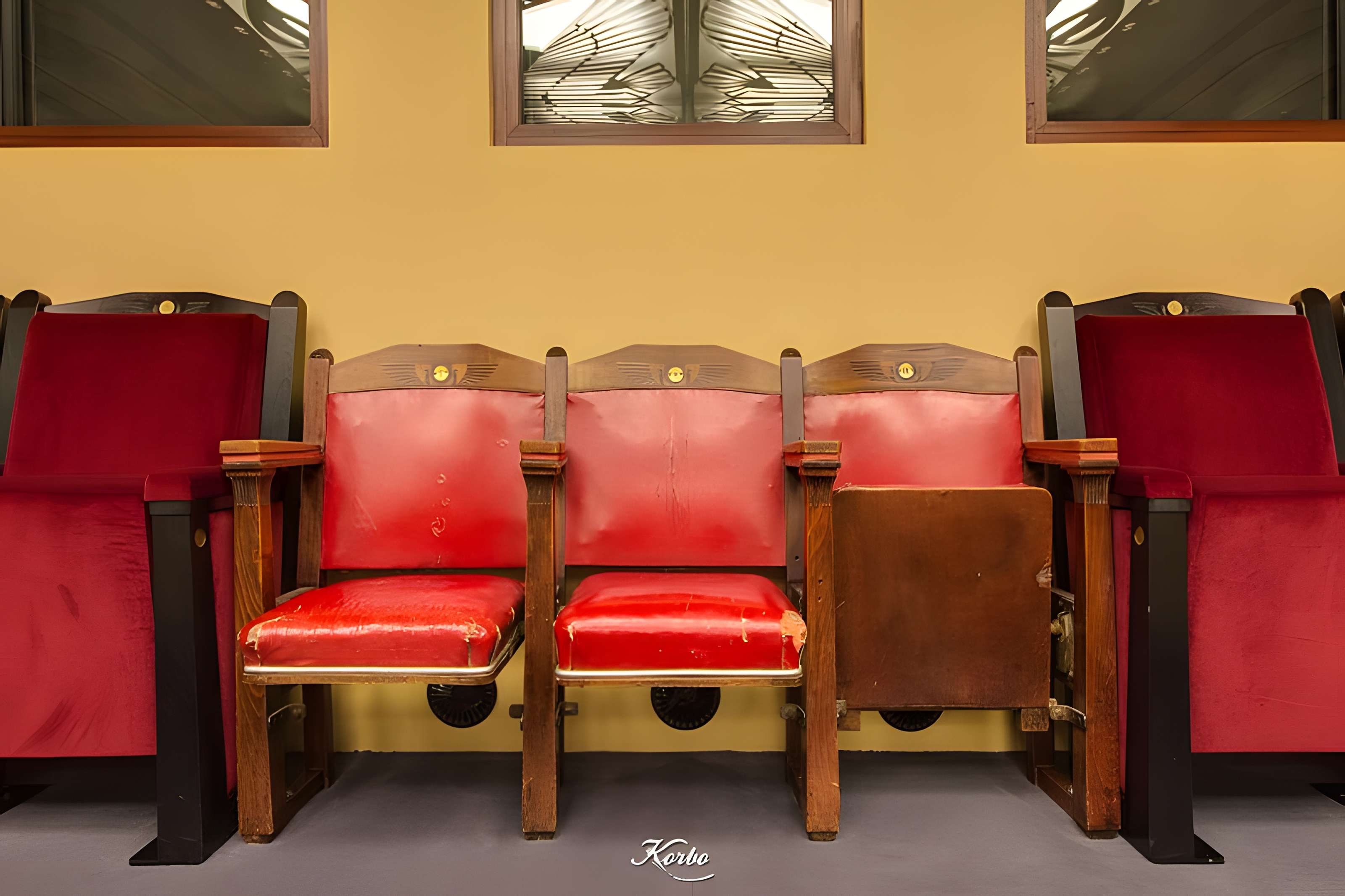 Le Louxor - Paris 10ème