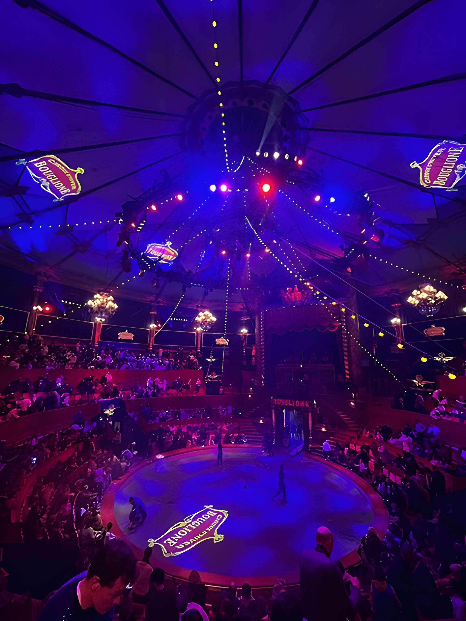 Cirque d'hiver à Paris
