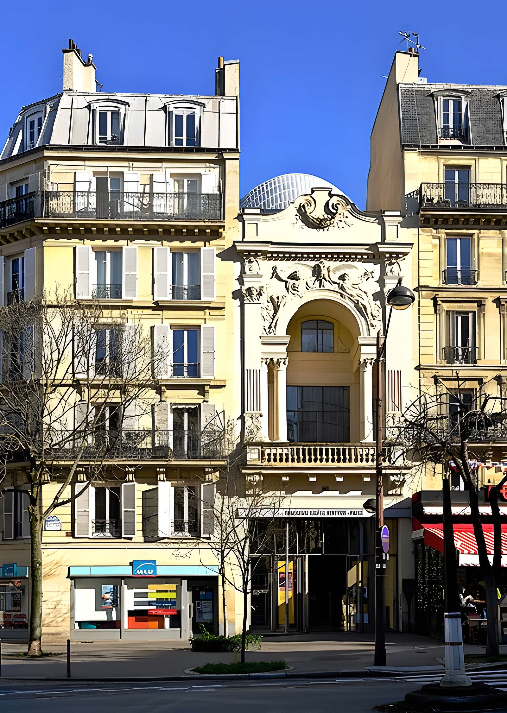 Théâtre des Gobelins  , actuellement cinéma Fauvette