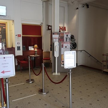 Ancien théâtre, actuellement cinéma Ranelagh