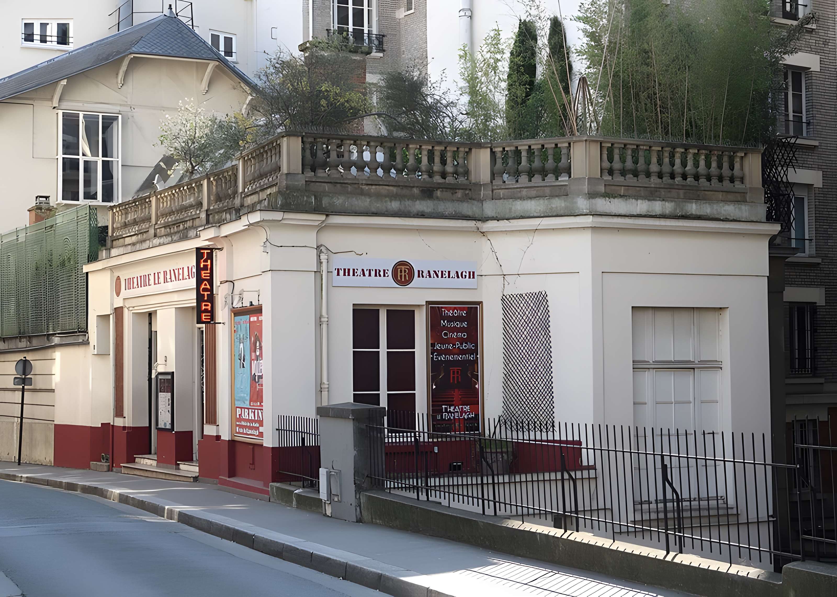 Ancien théâtre, actuellement cinéma Ranelagh