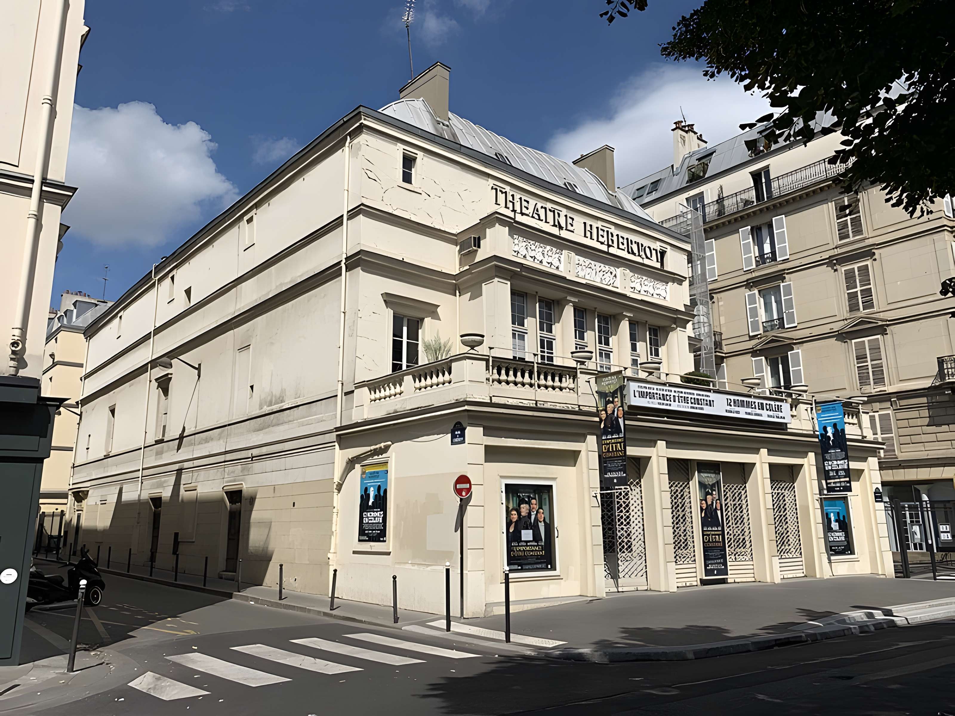 Théâtre des Arts  , actuellement théatre Hébertot