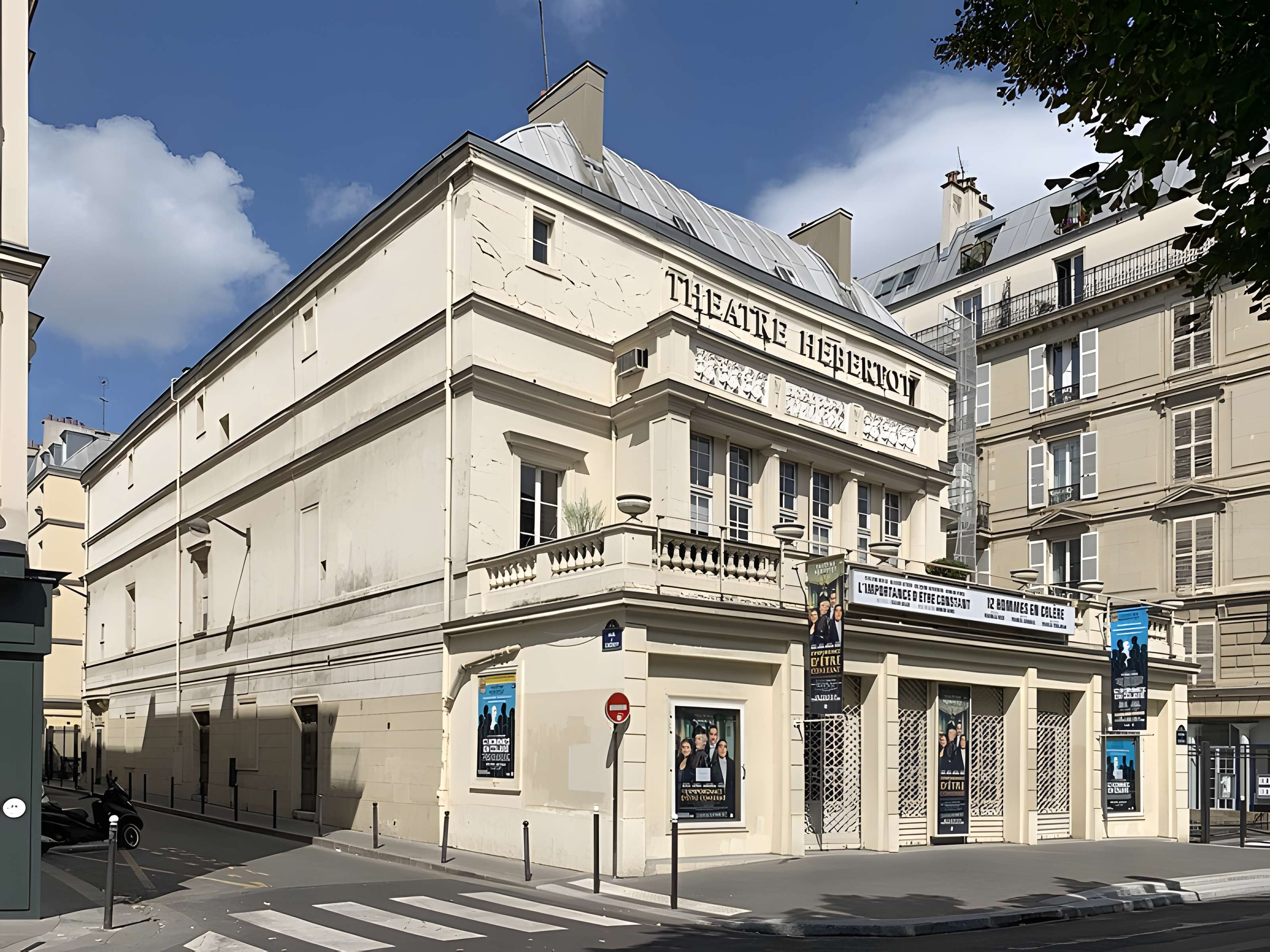 Théâtre des Arts  , actuellement théatre Hébertot