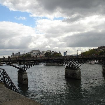 Pont des Arts à Paris