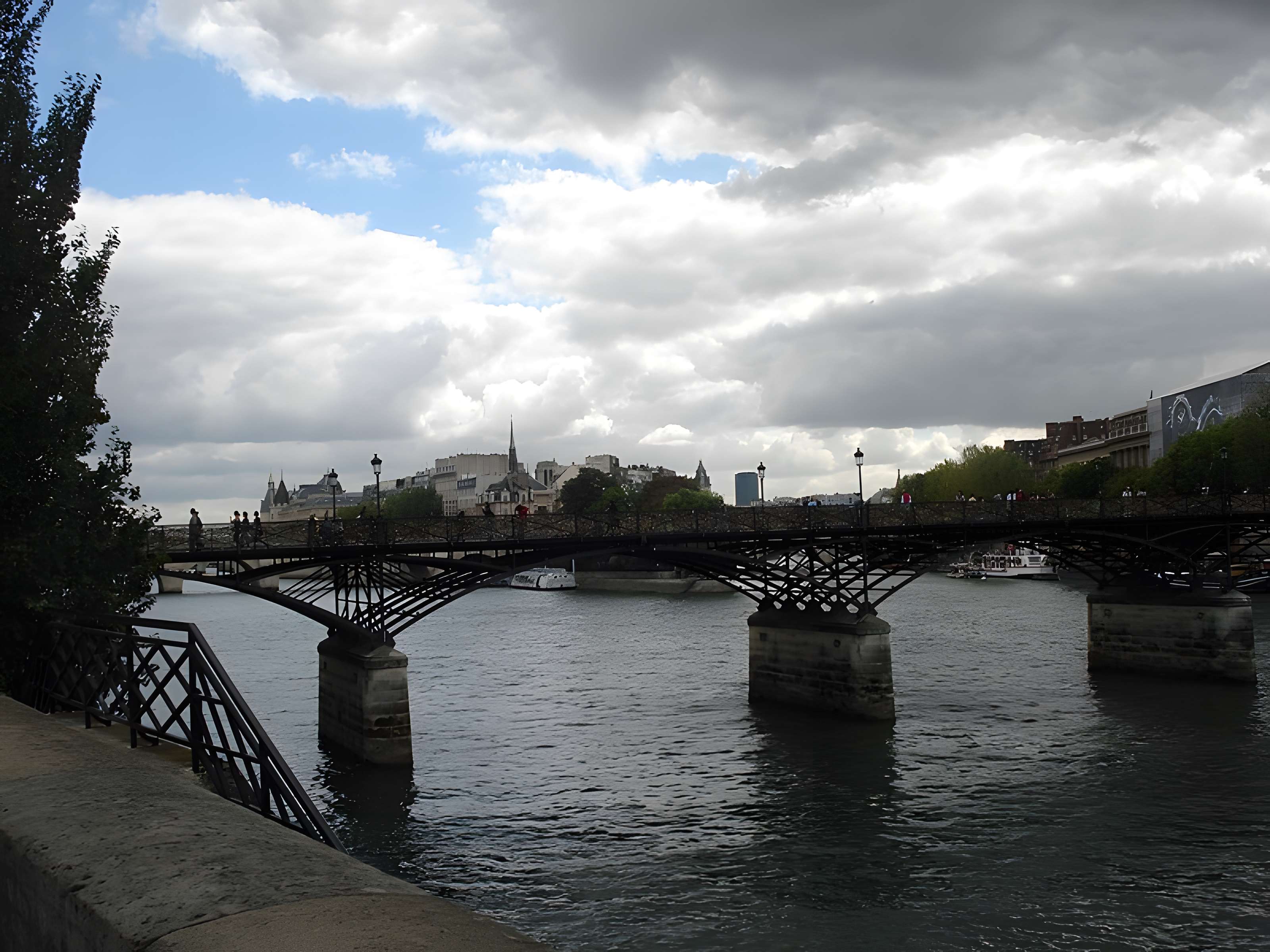 Pont des Arts à Paris