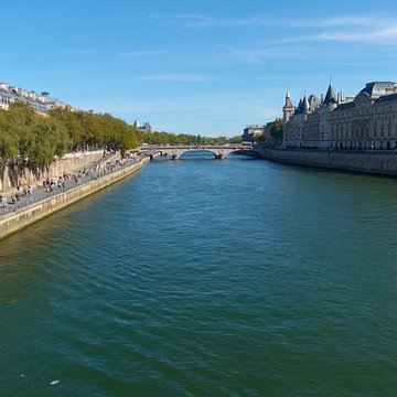 Pont Neuf à Paris