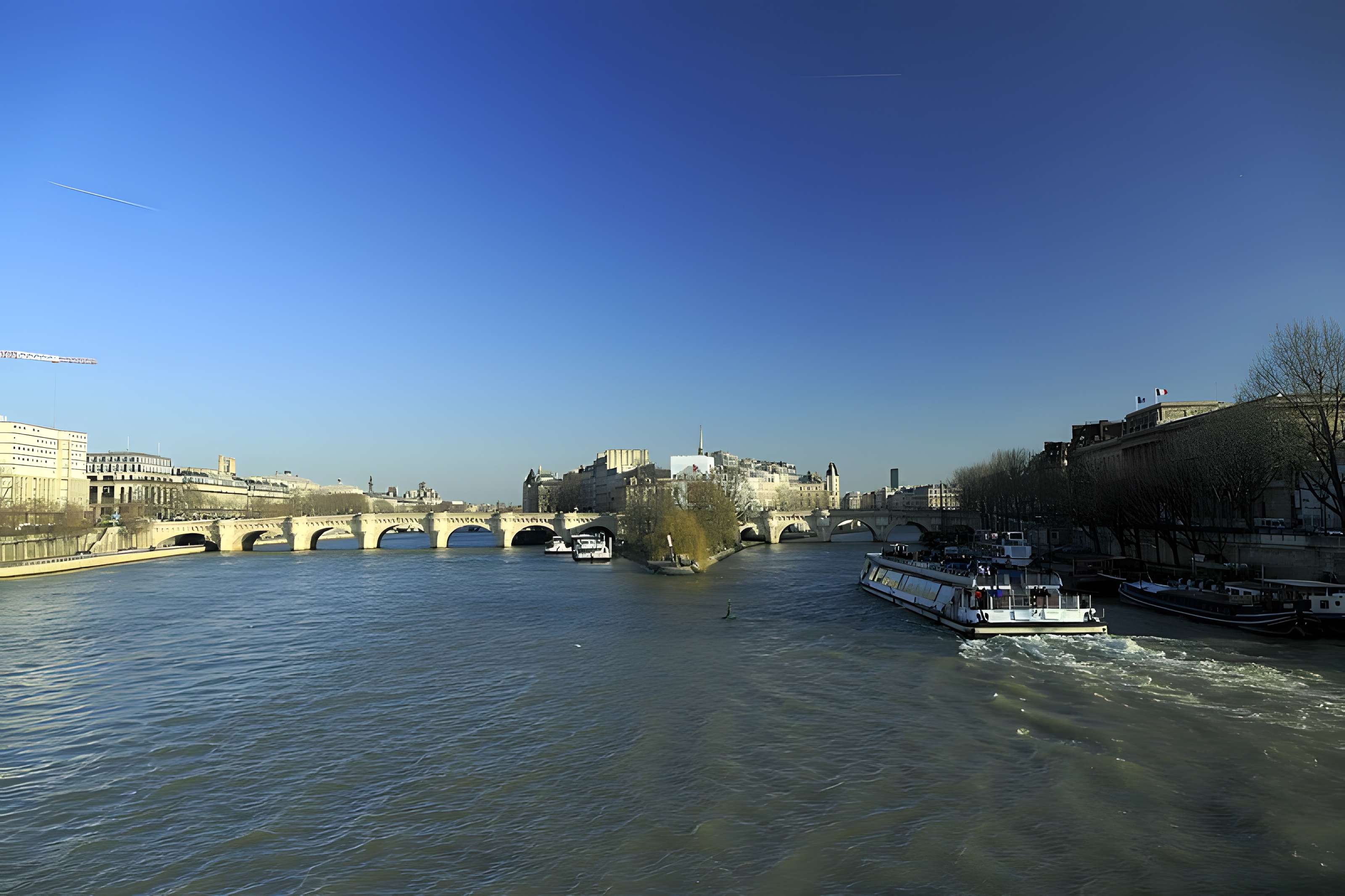 Pont Neuf à Paris