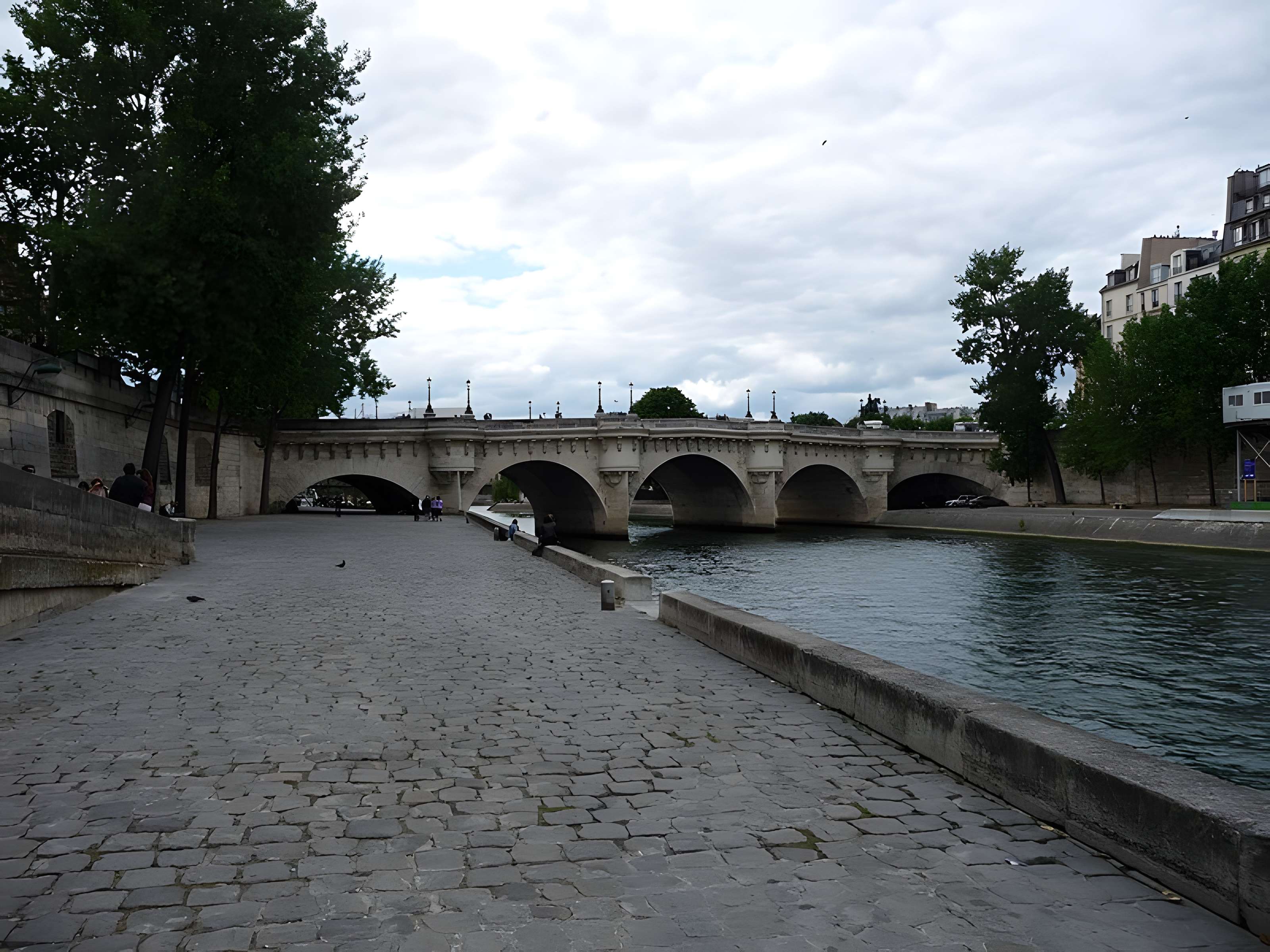 Pont Neuf à Paris