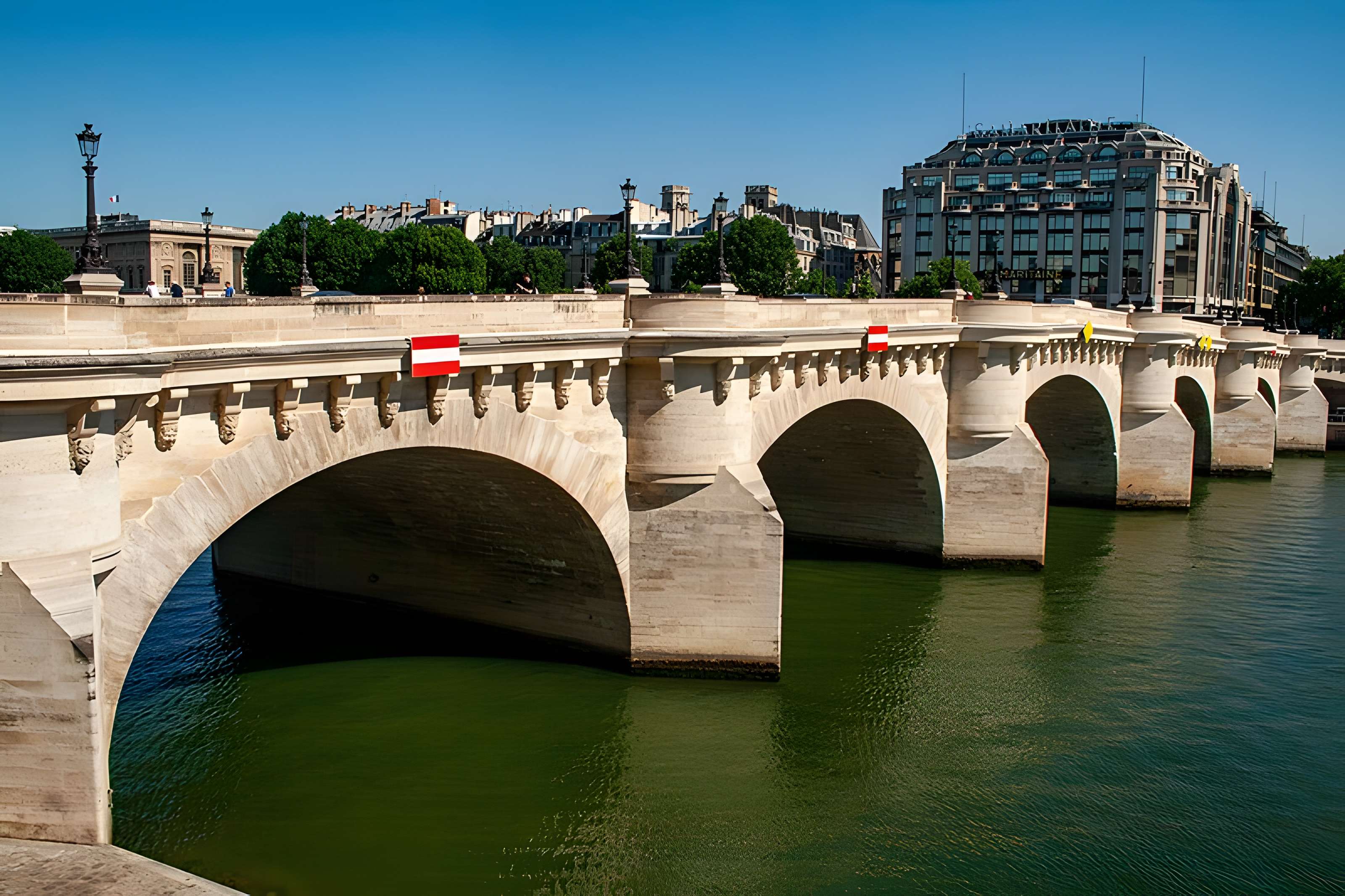Pont Neuf à Paris