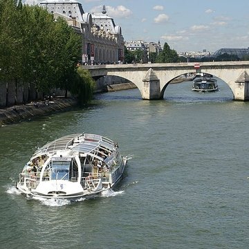 Pont Royal à Paris