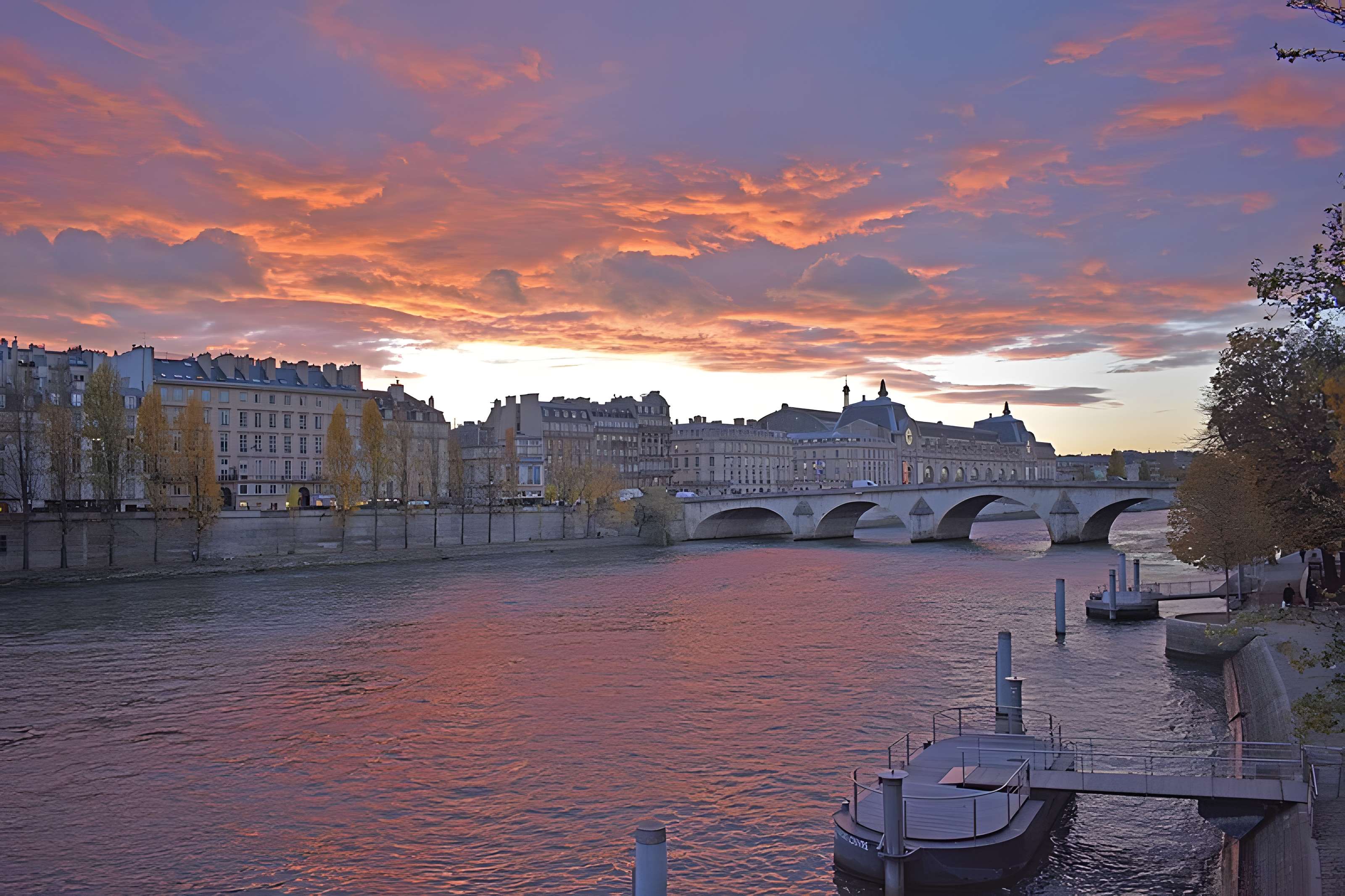 Pont Royal à Paris