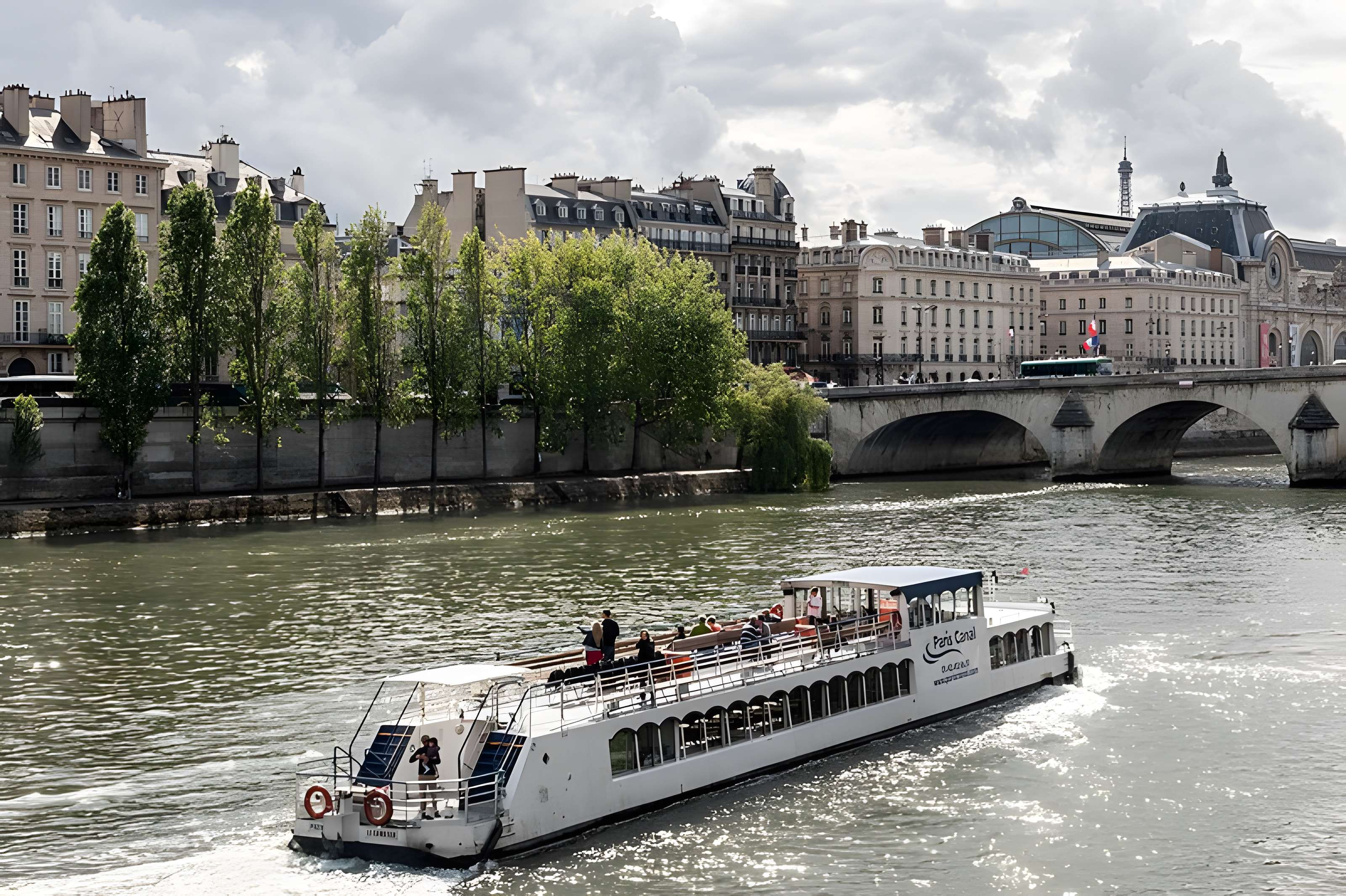 Pont Royal à Paris