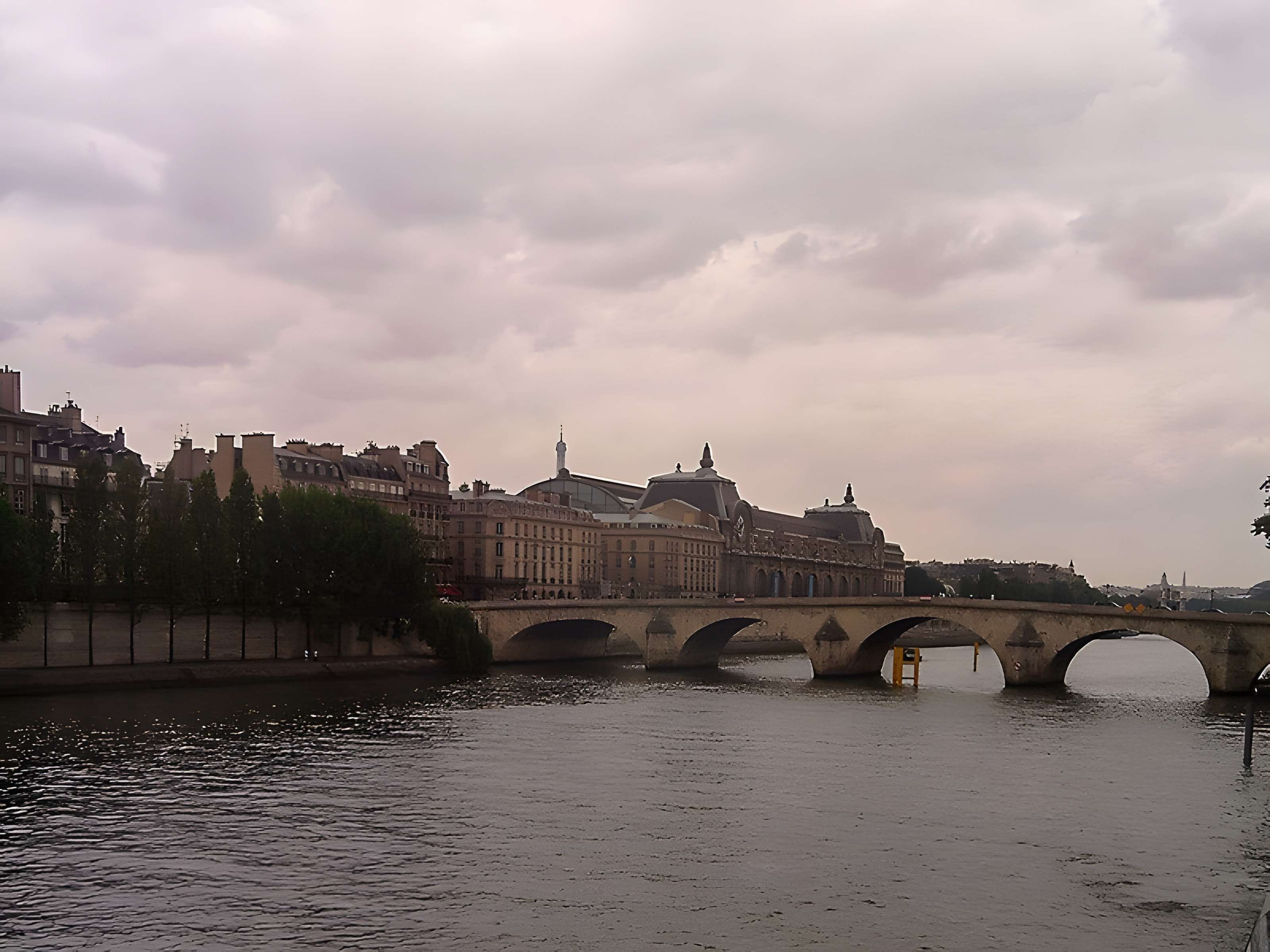 Pont Royal à Paris