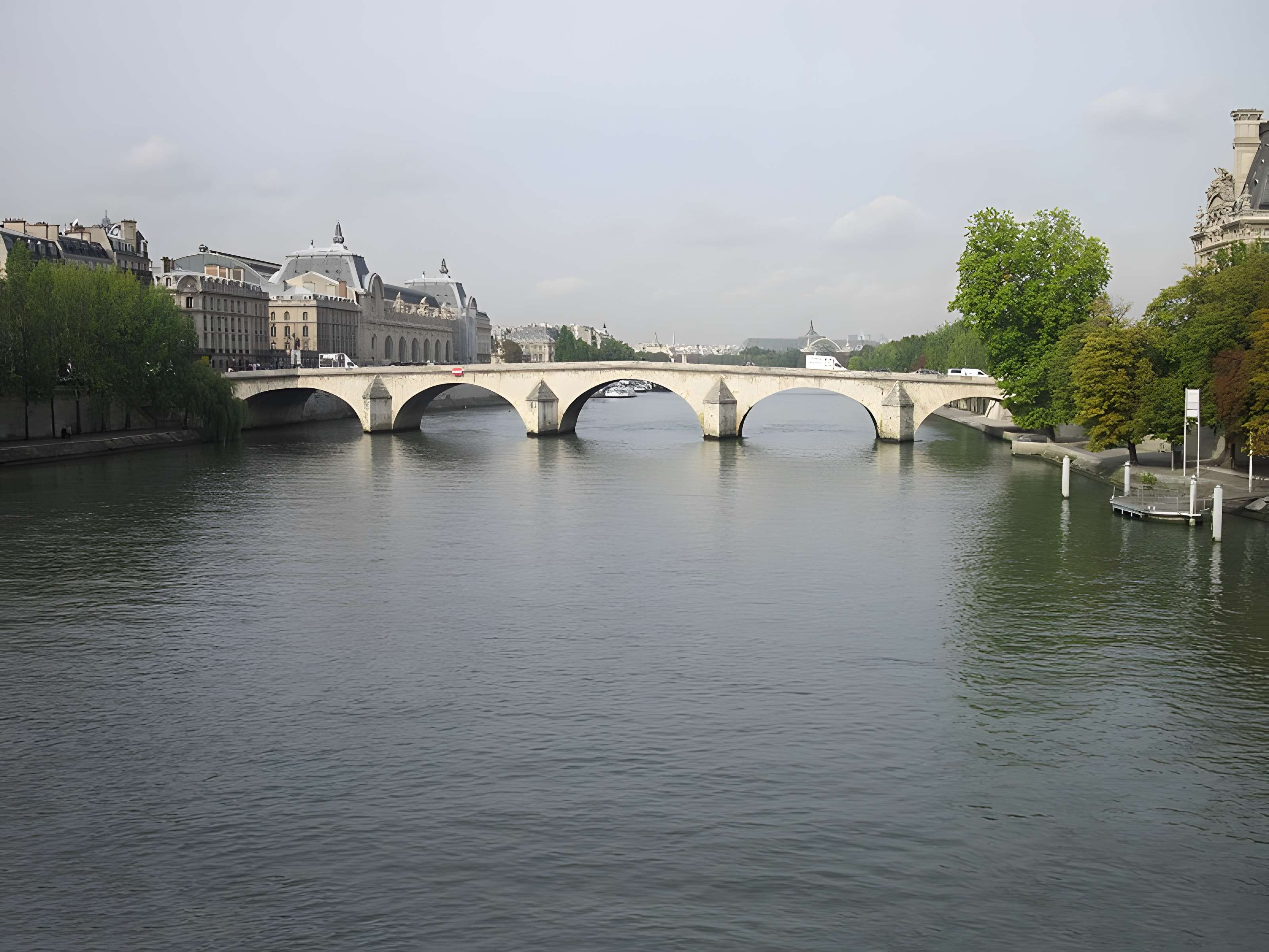 Pont Royal à Paris